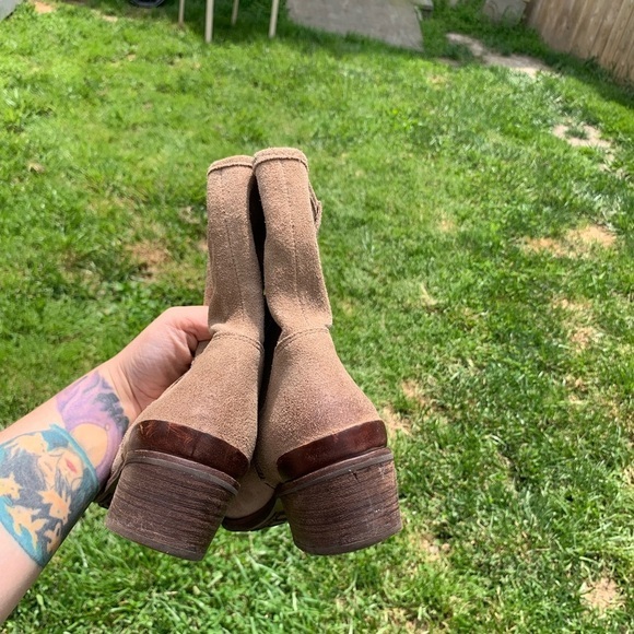 UGG Rioni Tan Suede Leather Soft Pull On Mid Boots - Picture 7 of 15